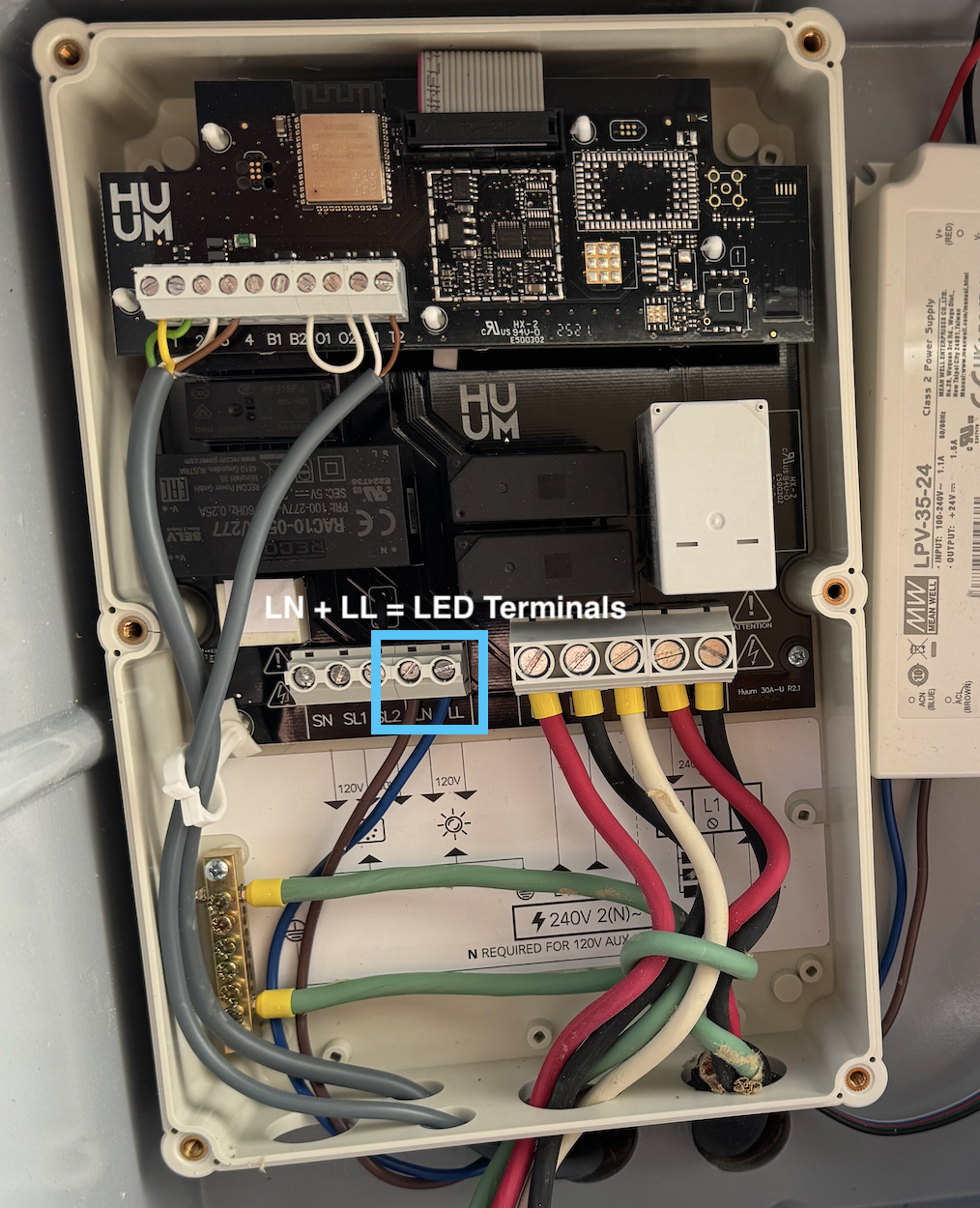 UKU-Main-Module-LED-Terminal.png