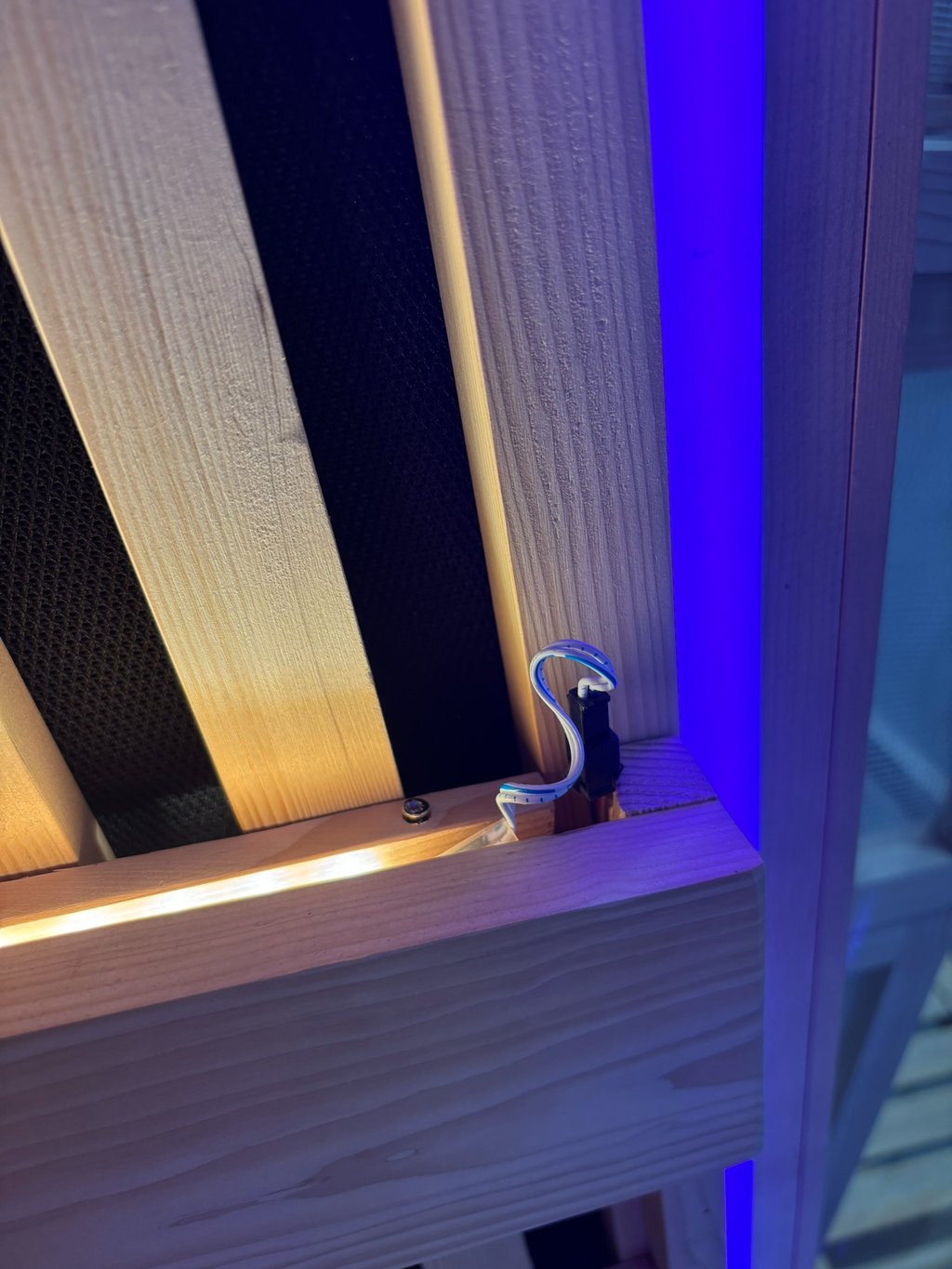 Accent LED light strip connection check